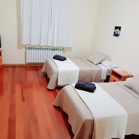 Estrella Do Camino Hotel Caldas De Reis Room photo